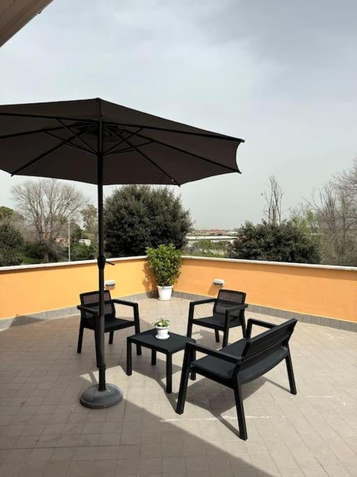 Casa Vacanza Elislor Apartments Fiumicino Buitenkant foto